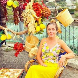 Meet your Posher, Emily